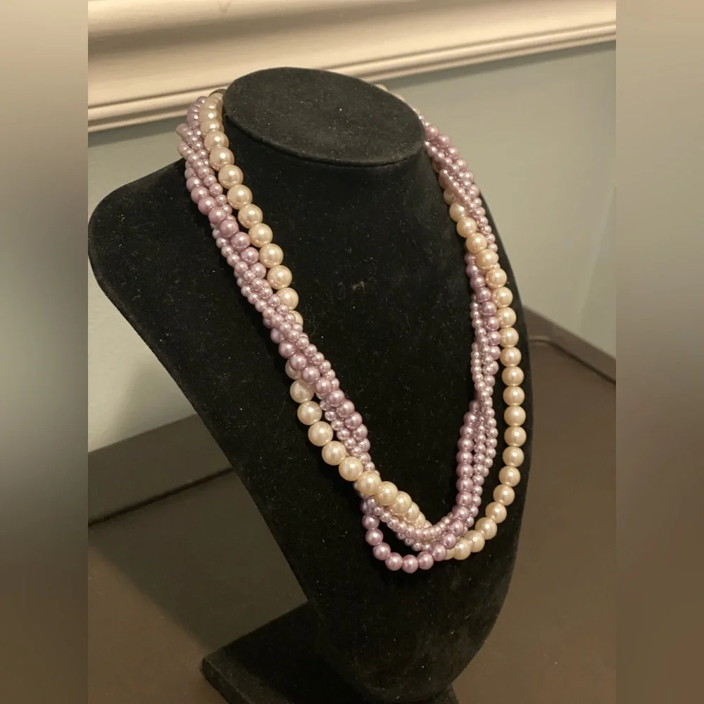 Elegant Pearl Necklace in Lavender and Cream About 18 Inches
